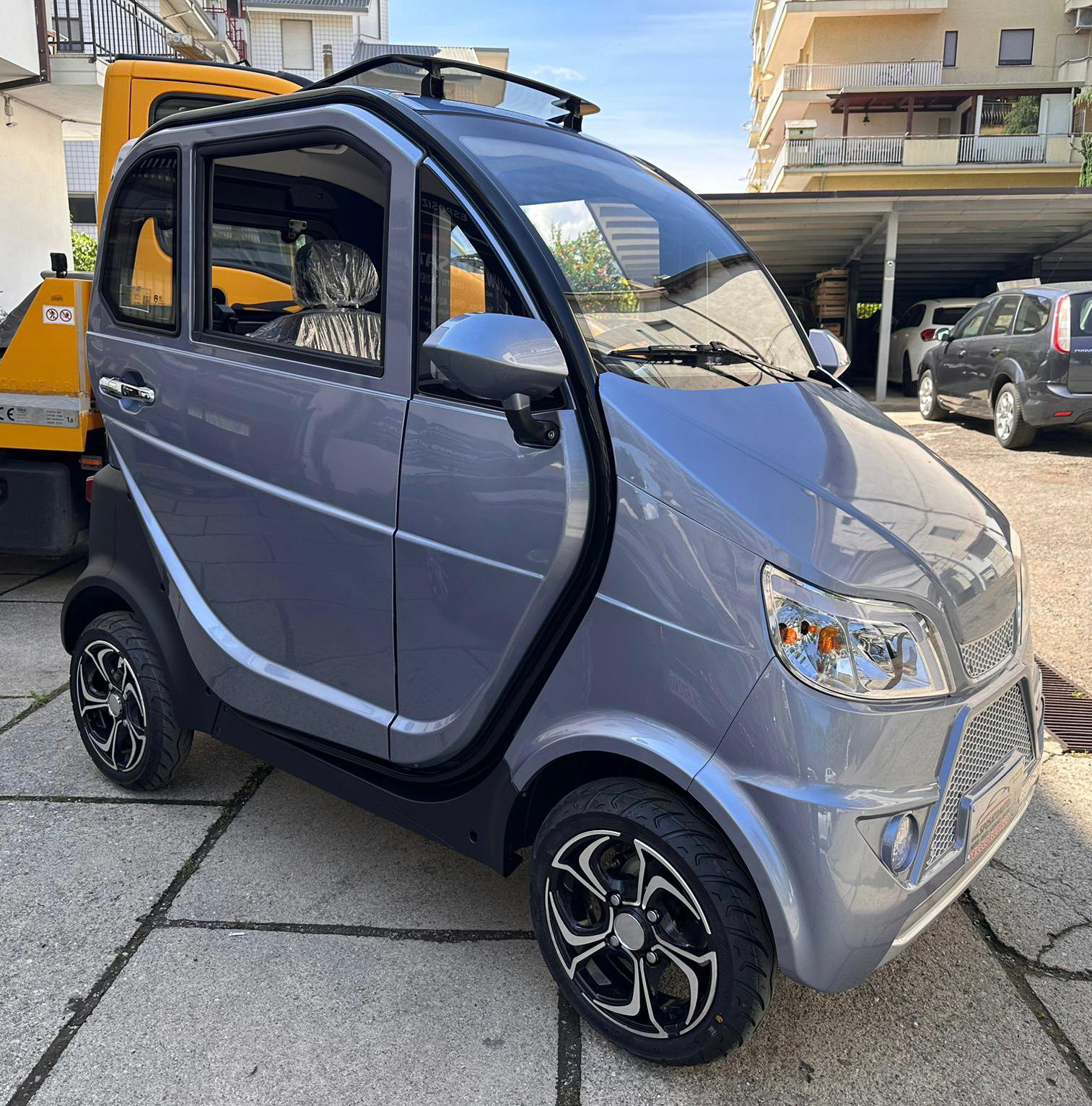 MOB26 - Cabinato Elettrico Per Disabili